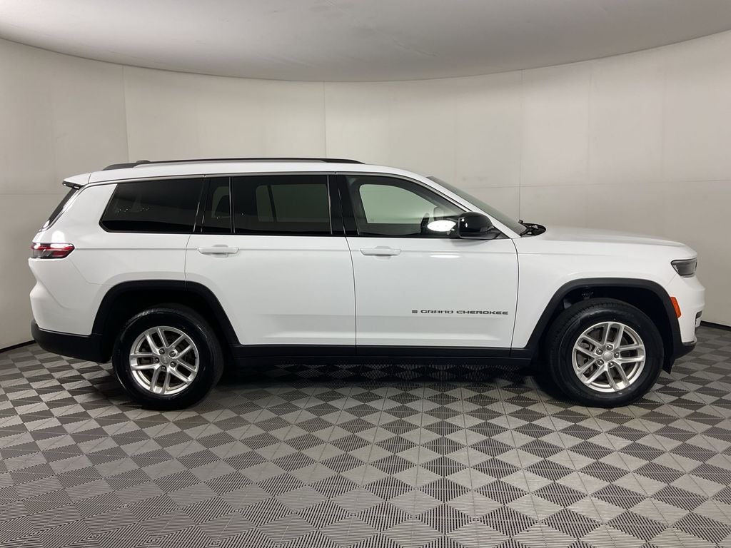 2022 Jeep Grand Cherokee L Laredo