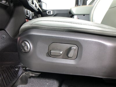 2025 Jeep Gladiator Mojave X