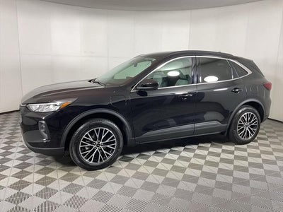 2025 Ford Escape Plug-In Hybrid Base