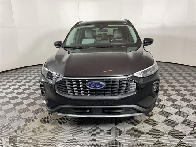 2025 Ford Escape Plug-In Hybrid Base