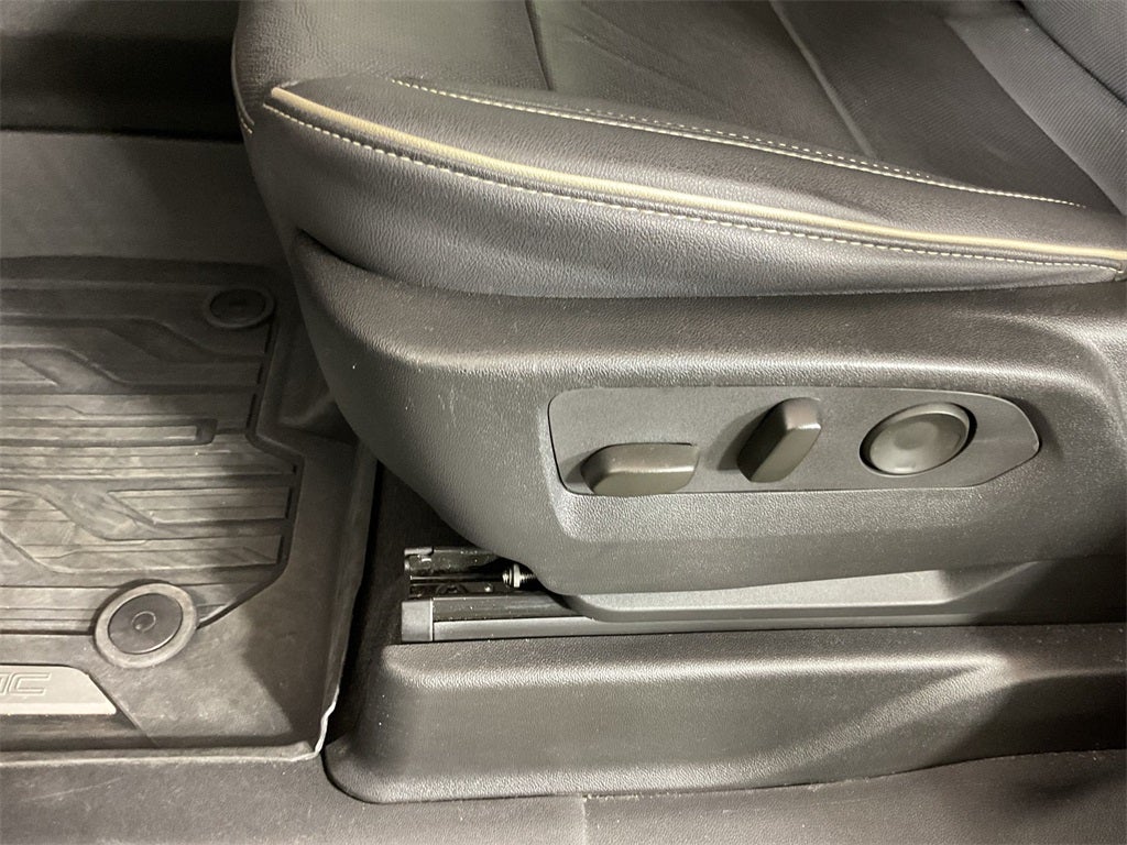 2023 GMC Yukon XL SLT Luxury