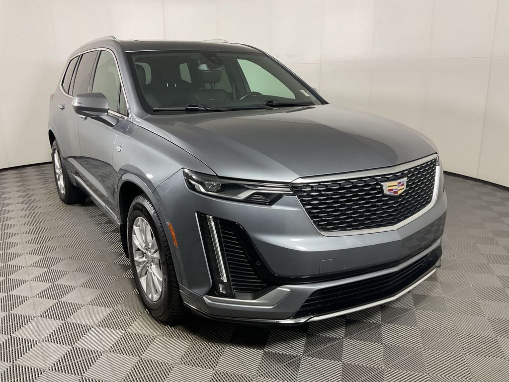 2022 Cadillac XT6 Luxury