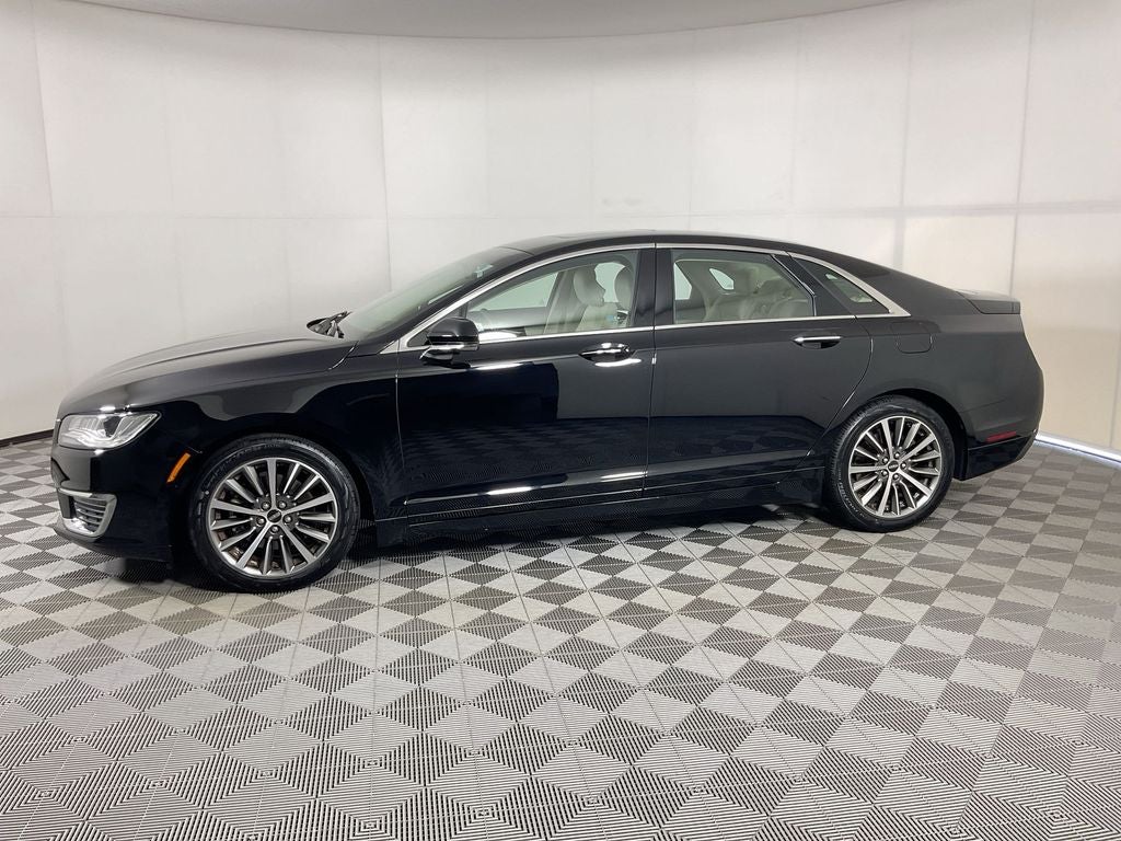 2017 Lincoln MKZ Select