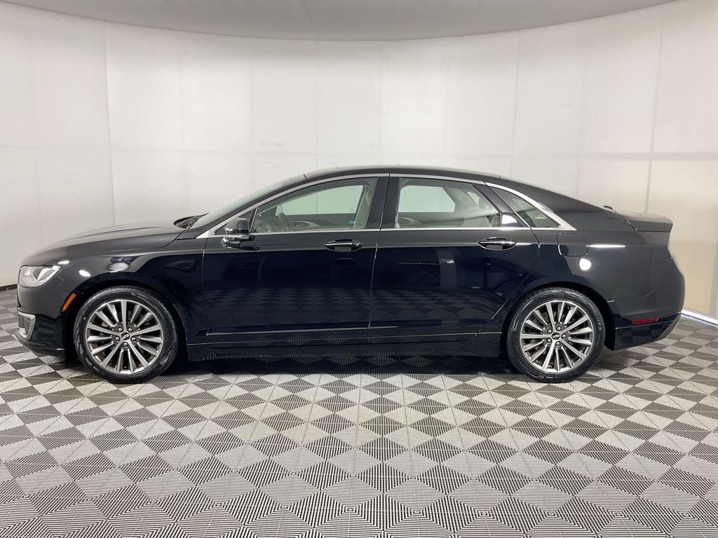2017 Lincoln MKZ Select