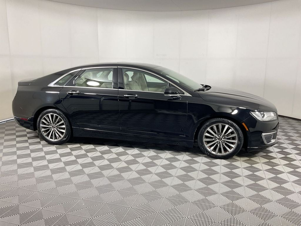 2017 Lincoln MKZ Select