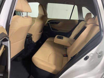 2021 Toyota RAV4 Hybrid LE