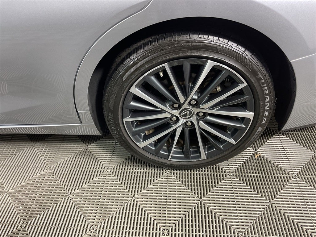 2025 Lexus ES 350 Premium