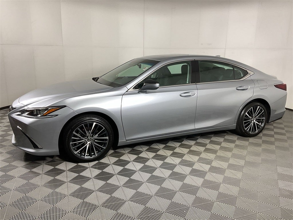 2025 Lexus ES 350 Premium