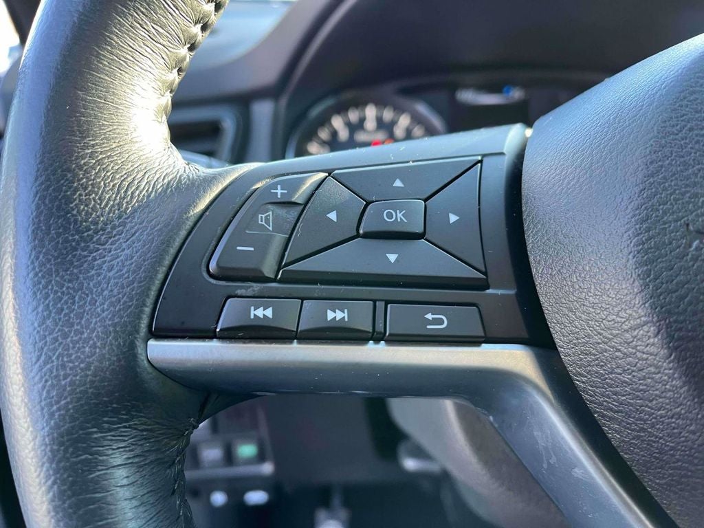 2017 Nissan Rogue SL