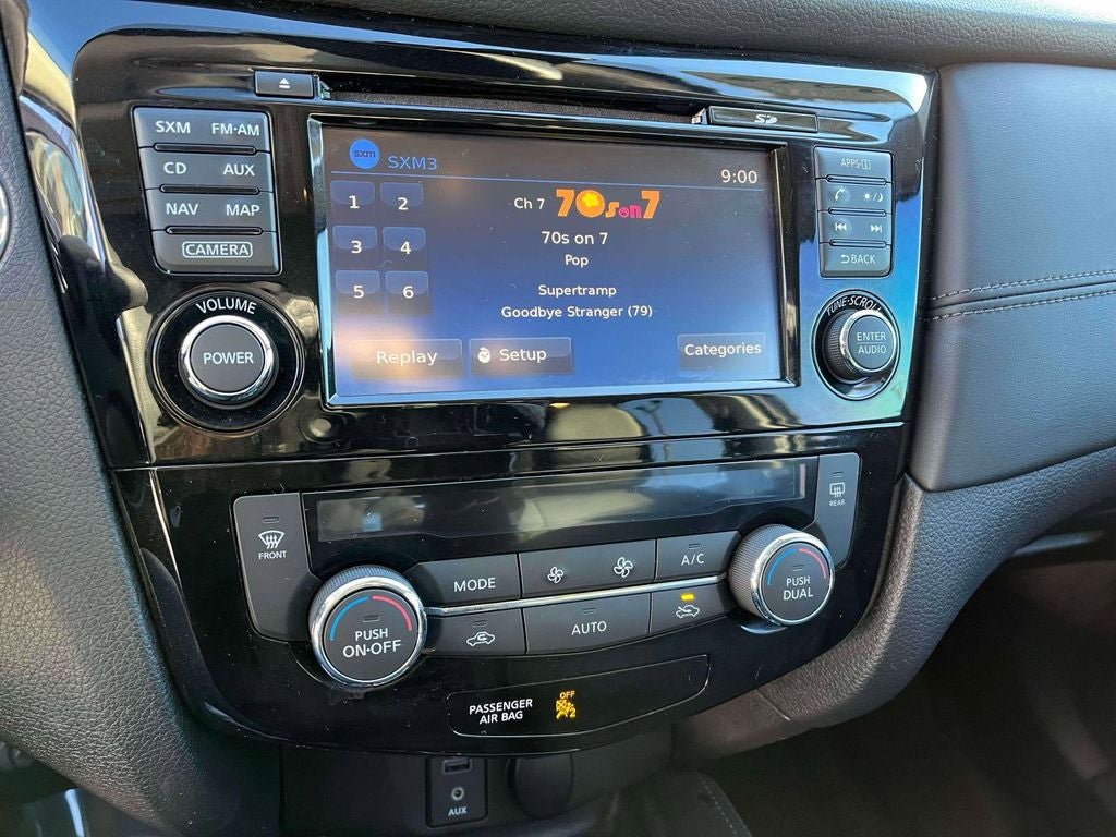 2017 Nissan Rogue SL