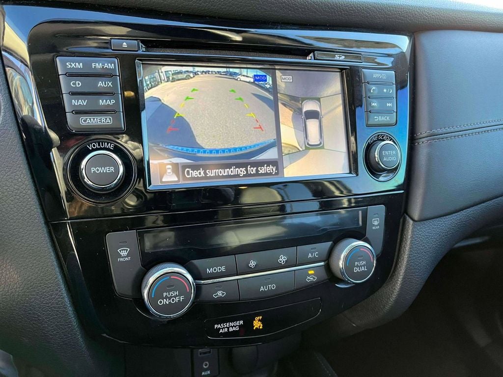 2017 Nissan Rogue SL