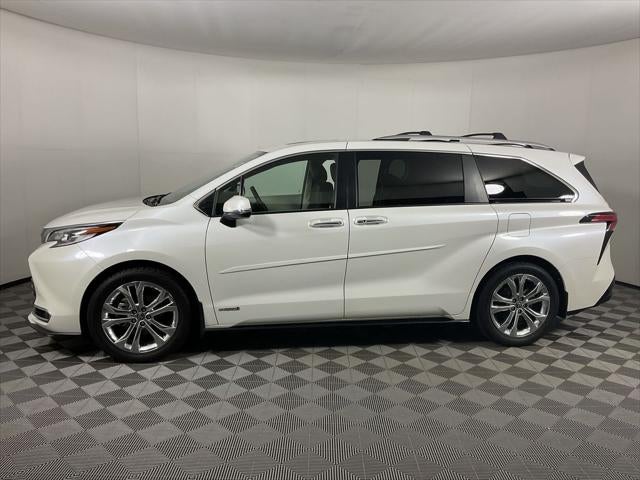 2021 Toyota Sienna Platinum 7 Passenger