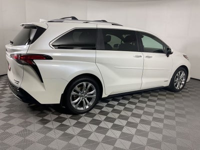 2021 Toyota Sienna Platinum 7 Passenger