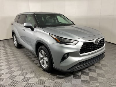 2024 Toyota Highlander LE