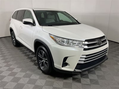 2019 Toyota Highlander LE