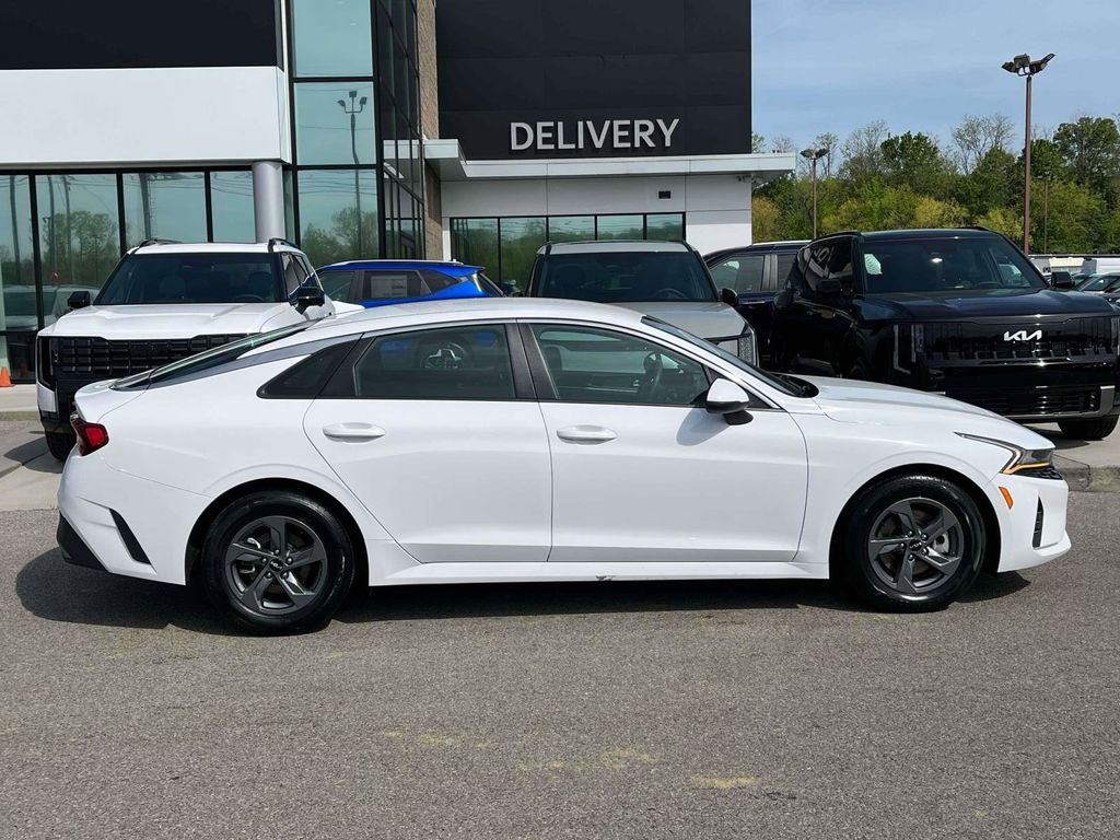 2022 Kia K5 LX