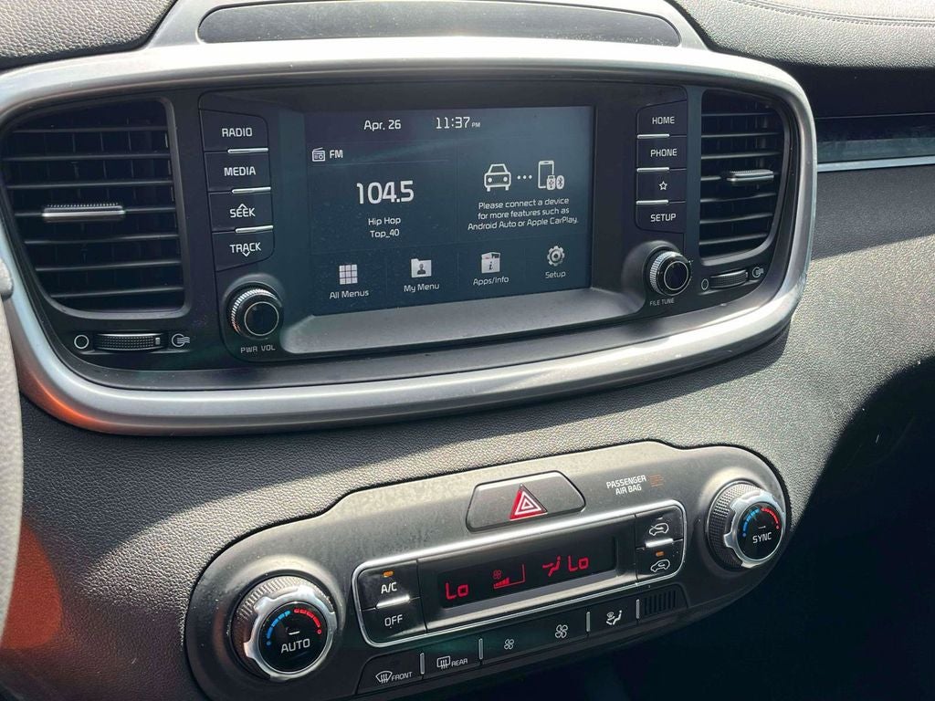 2019 Kia Sorento LX