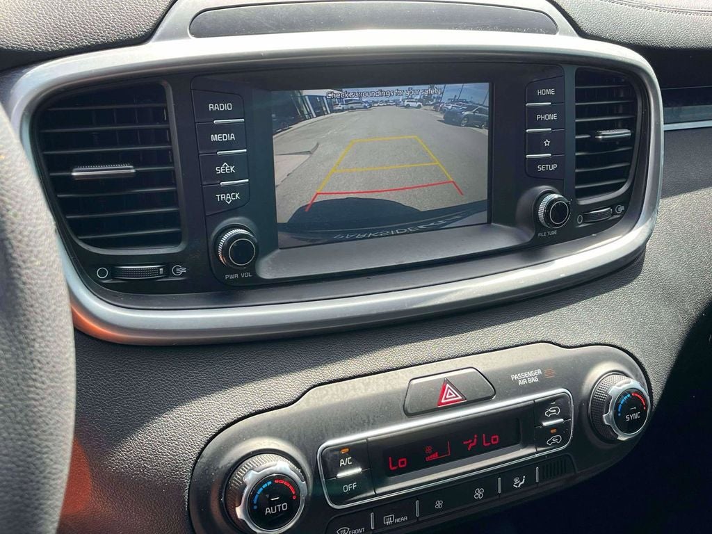 2019 Kia Sorento LX