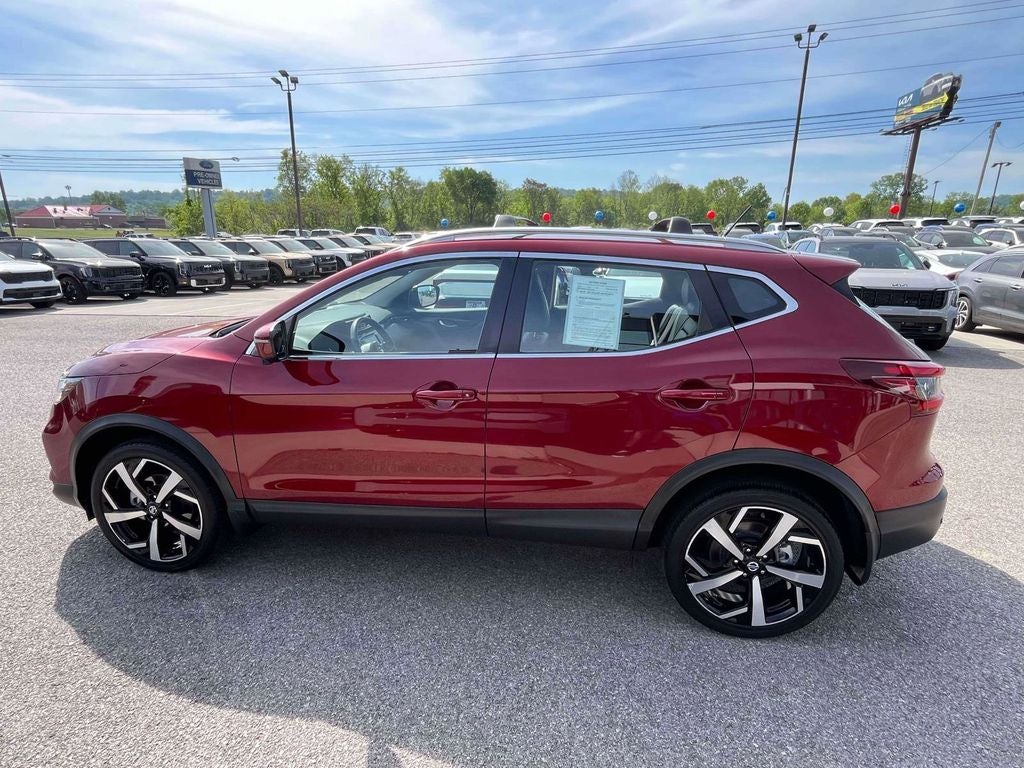 2022 Nissan Rogue Sport SL