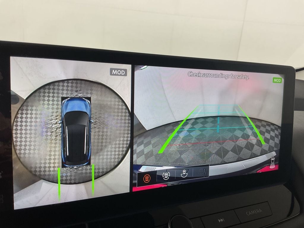 2025 Nissan Rogue SL