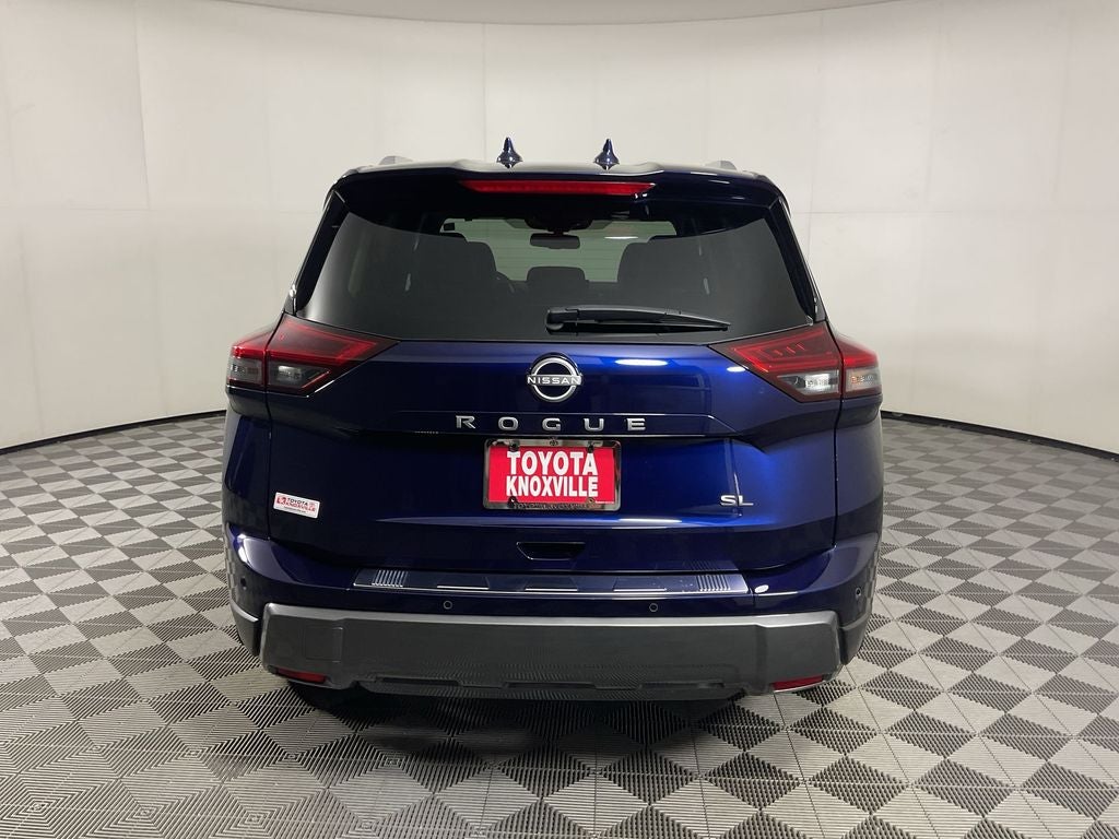 2025 Nissan Rogue SL