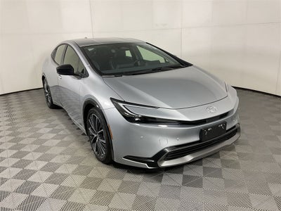 2025 Toyota Prius XLE
