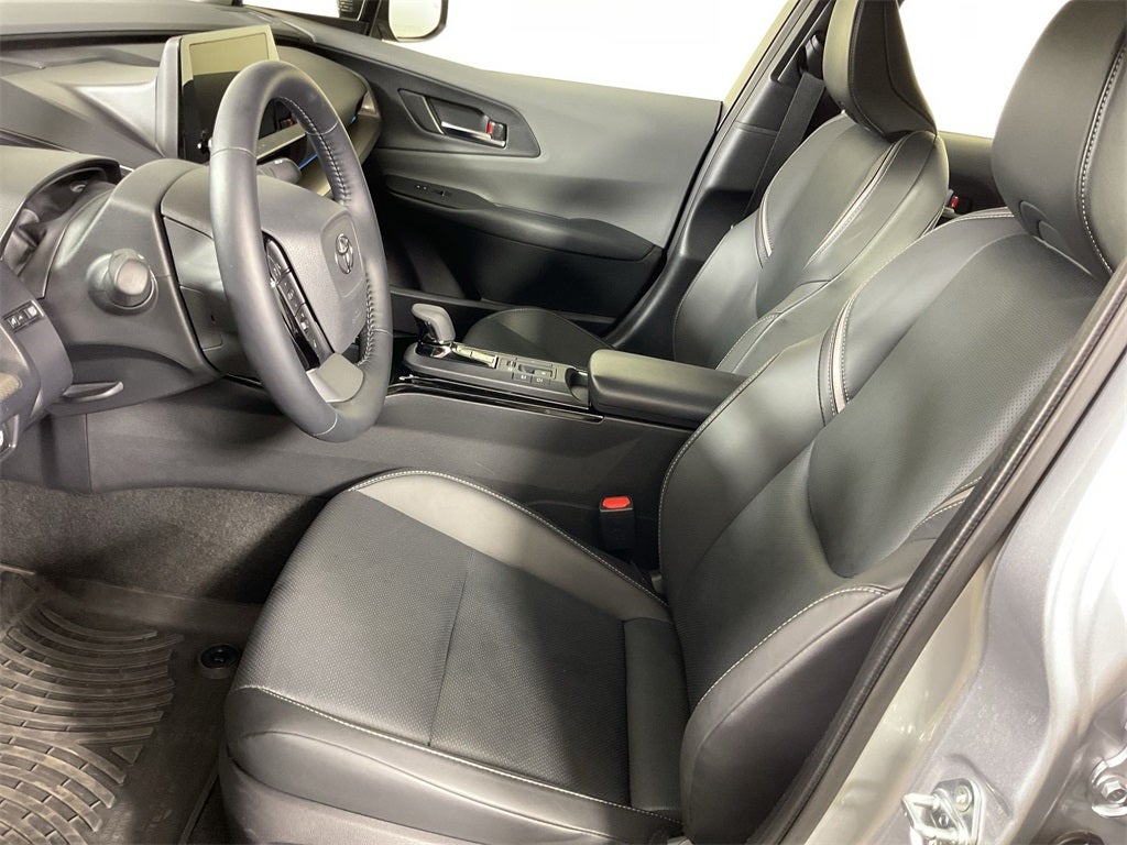 2025 Toyota Prius XLE