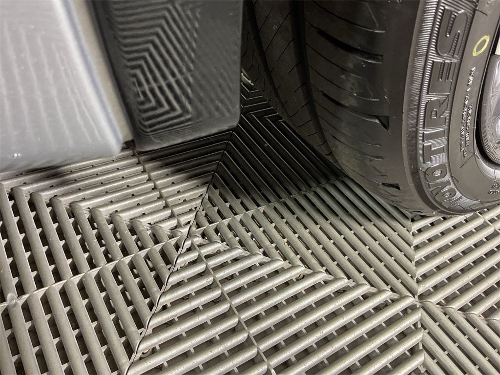 2025 Toyota Prius XLE