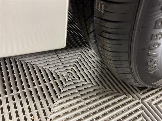 2018 Toyota Prius Two