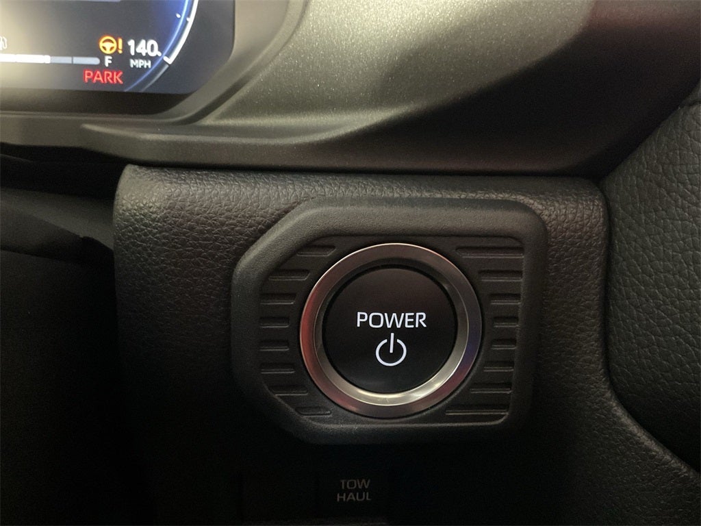 2025 Toyota Land Cruiser Premium