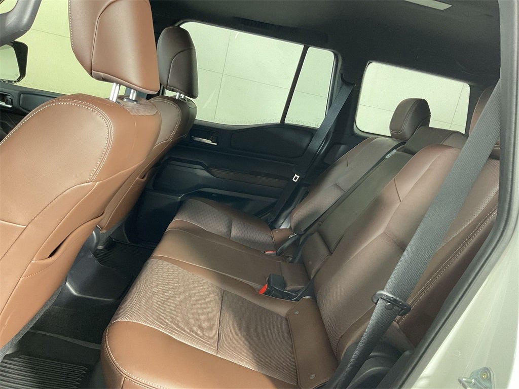 2025 Toyota Land Cruiser Premium