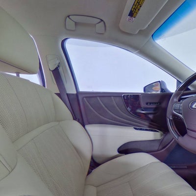 2018 Lexus LS 500h Luxury