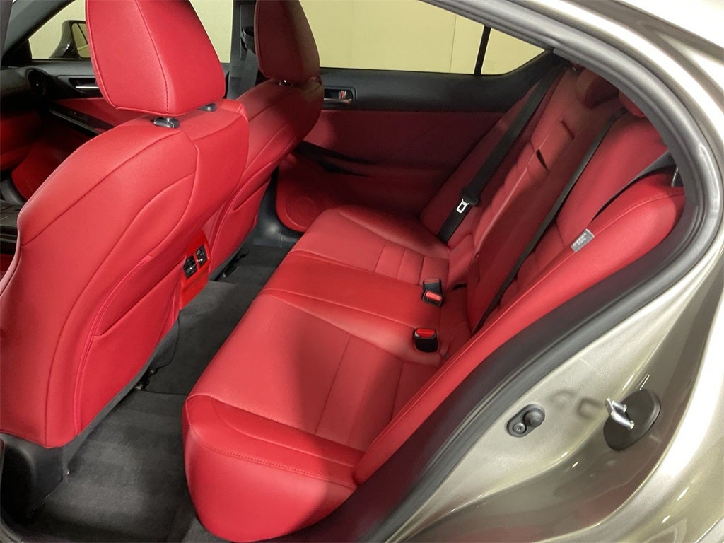 2023 Lexus IS 350 F SPORT Handling