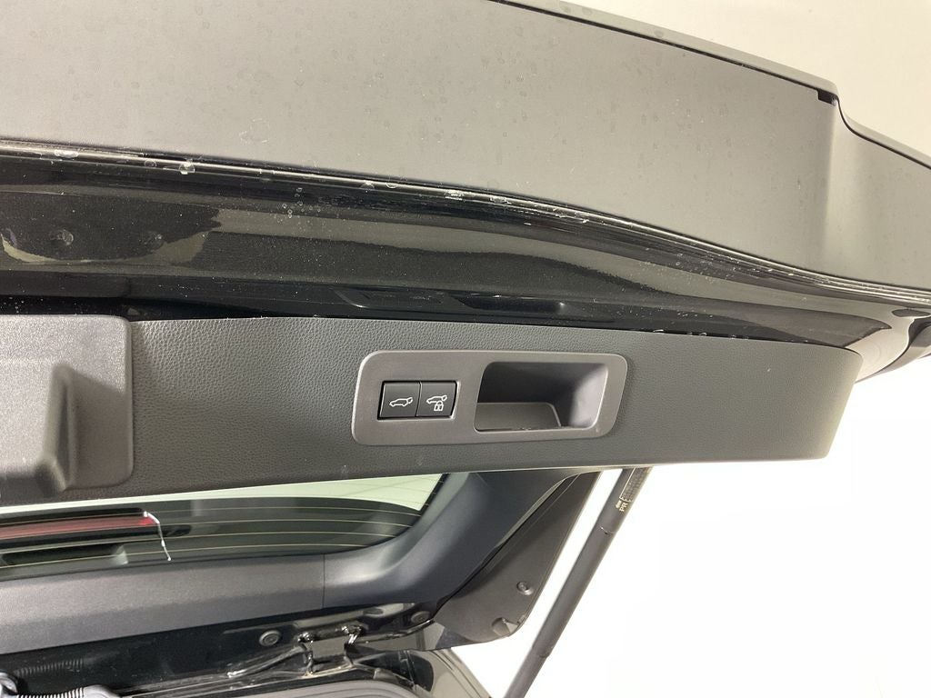 2024 Lexus LX 600 Premium