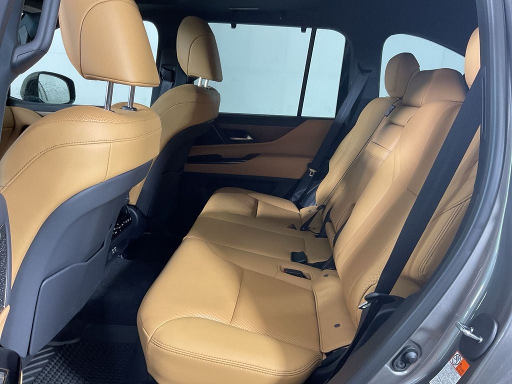 2025 Lexus LX 600 Luxury