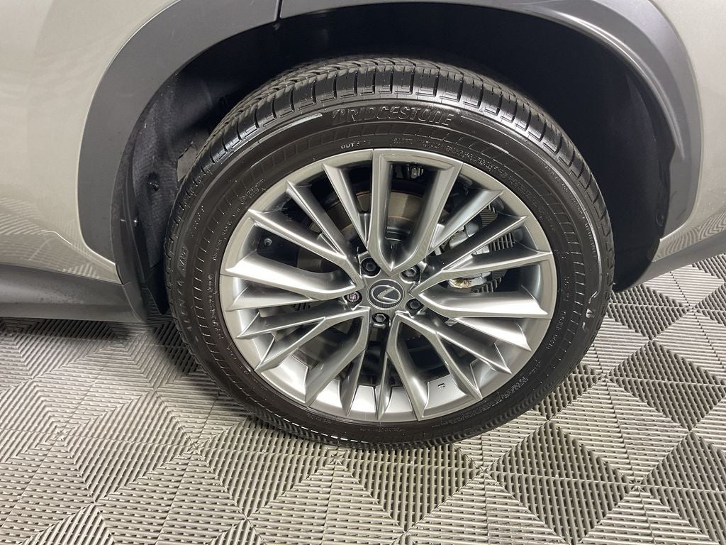 2025 Lexus NX 350h Premium