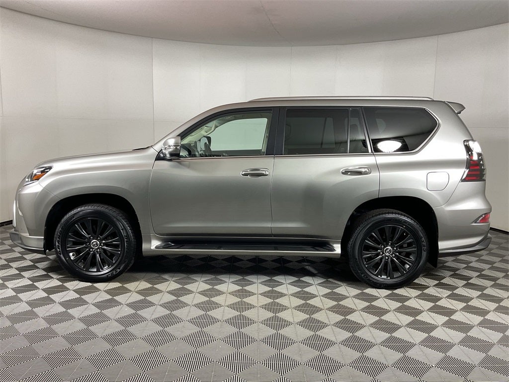 2023 Lexus GX 460 Luxury Sport Design