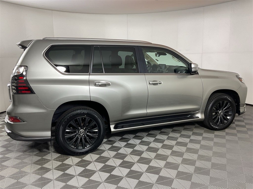 2023 Lexus GX 460 Luxury Sport Design