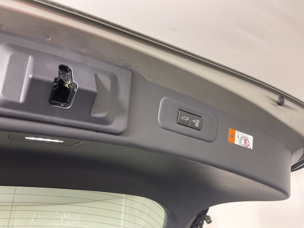 2025 Lexus NX 450h+ Luxury