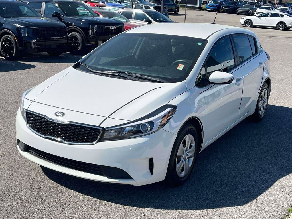 2017 Kia Forte5 LX