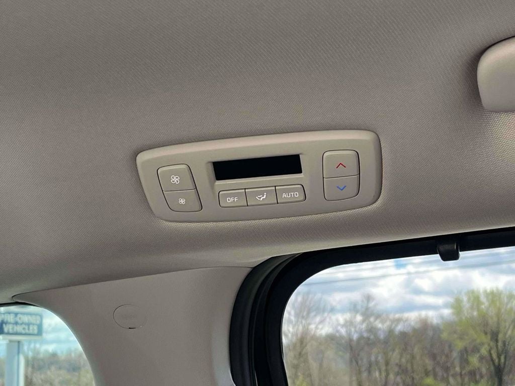 2025 Kia Carnival Hybrid EX