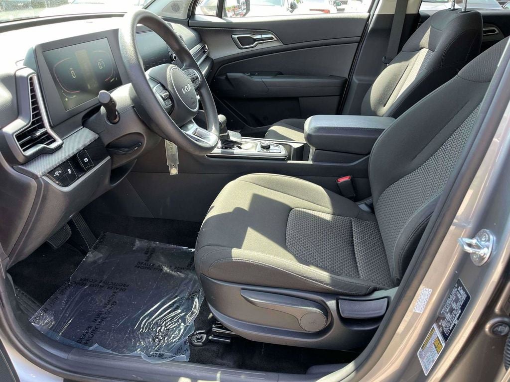 2024 Kia Sportage LX