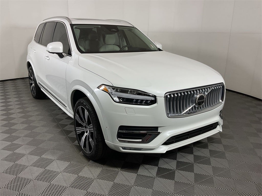 2025 Volvo XC90 B6 Ultra