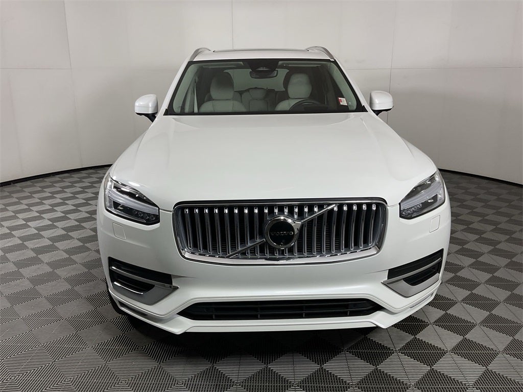 2025 Volvo XC90 B6 Ultra