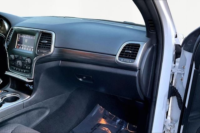 2020 Jeep Grand Cherokee Laredo