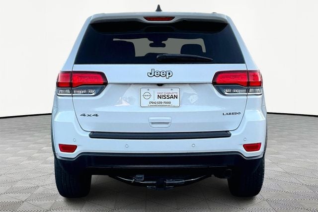 2020 Jeep Grand Cherokee Laredo