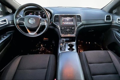 2020 Jeep Grand Cherokee Laredo