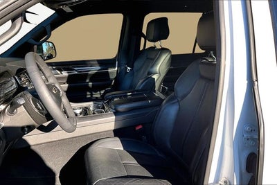 2022 Jeep Wagoneer Series III