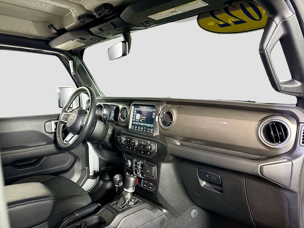 2022 Jeep Gladiator Overland