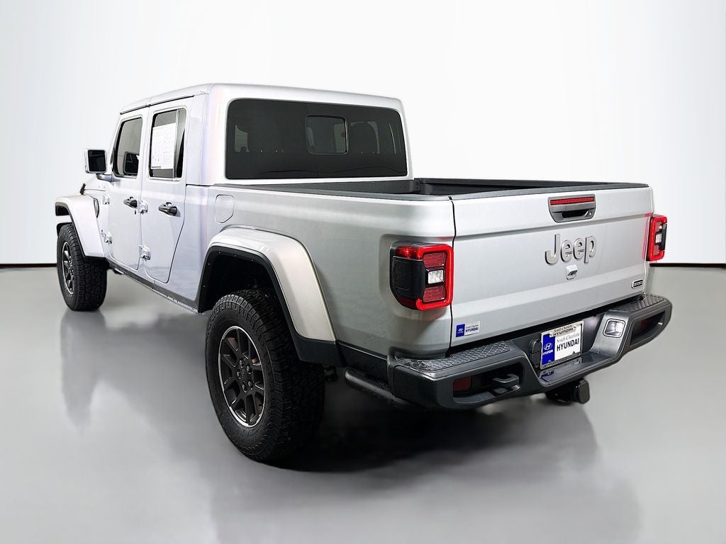 2022 Jeep Gladiator Overland